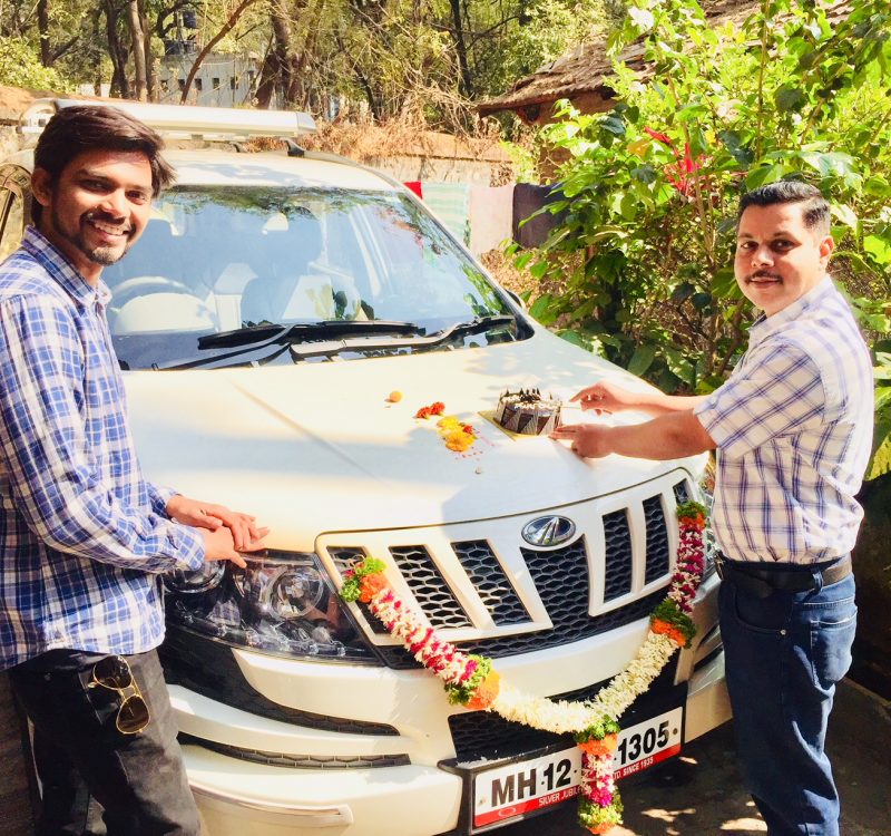 Mahindra XUV 500 w8 Autogenius Sagar shinde