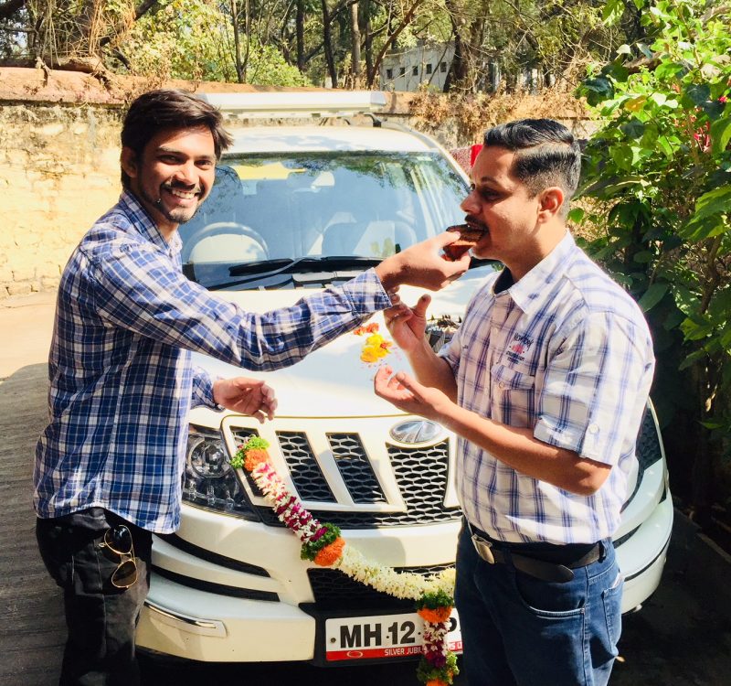 Mahindra XUV 500 w8 Autogenius Sagar shinde