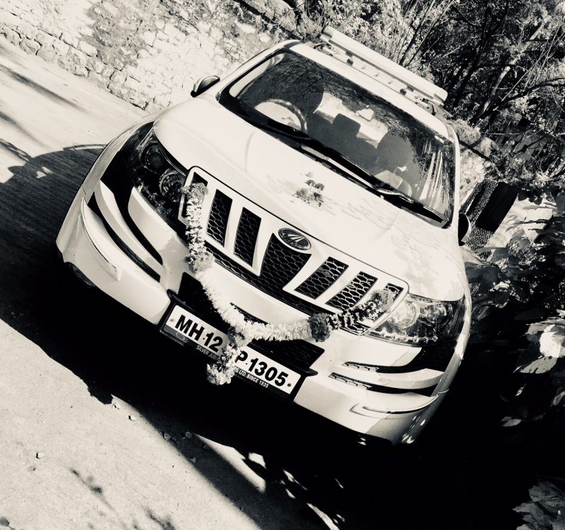 Mahindra XUV 500 w8 Autogenius Sagar shinde