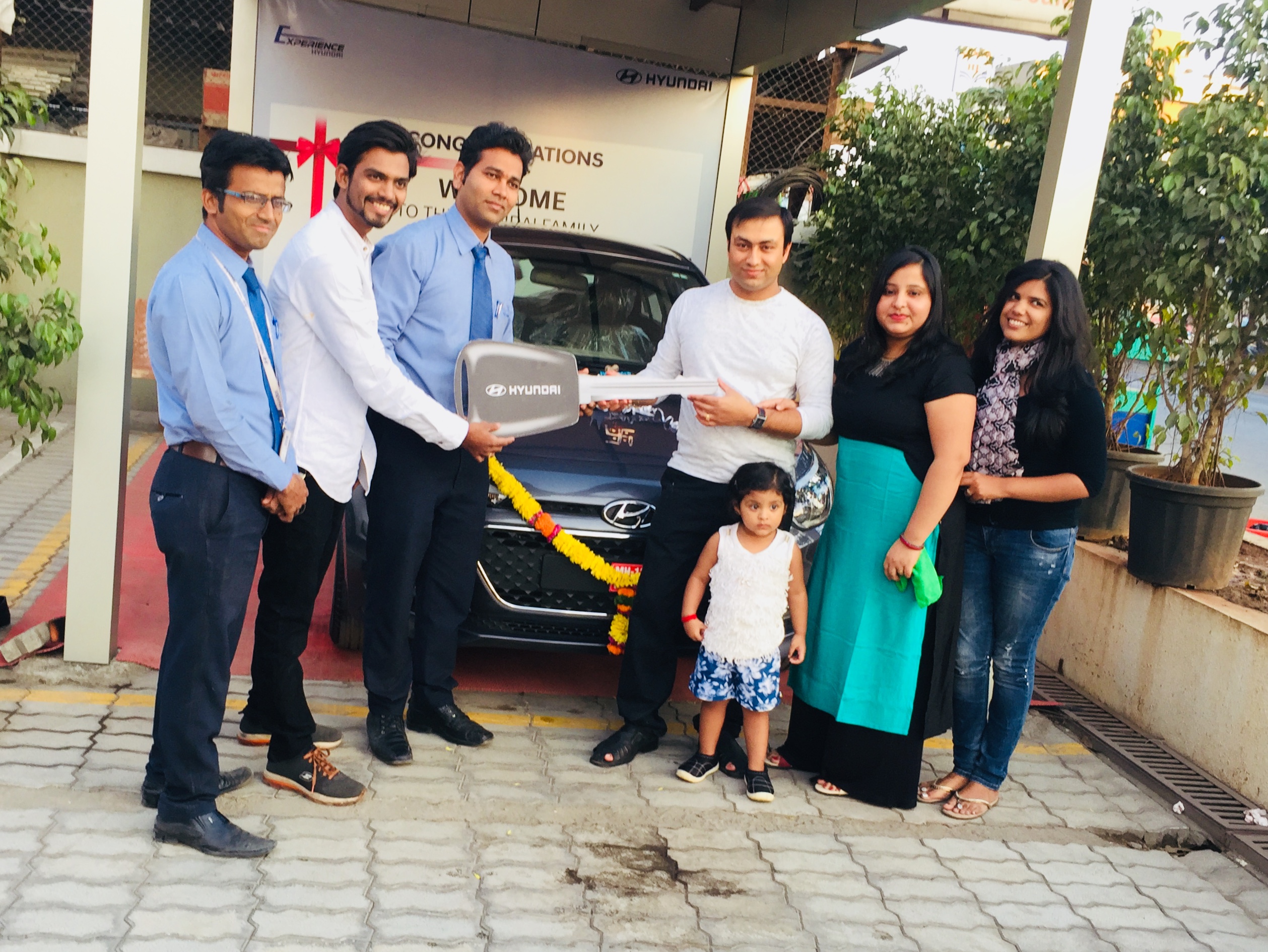 Saurabh Chattopadhyay get’s a new Hyundai I20 Sportz