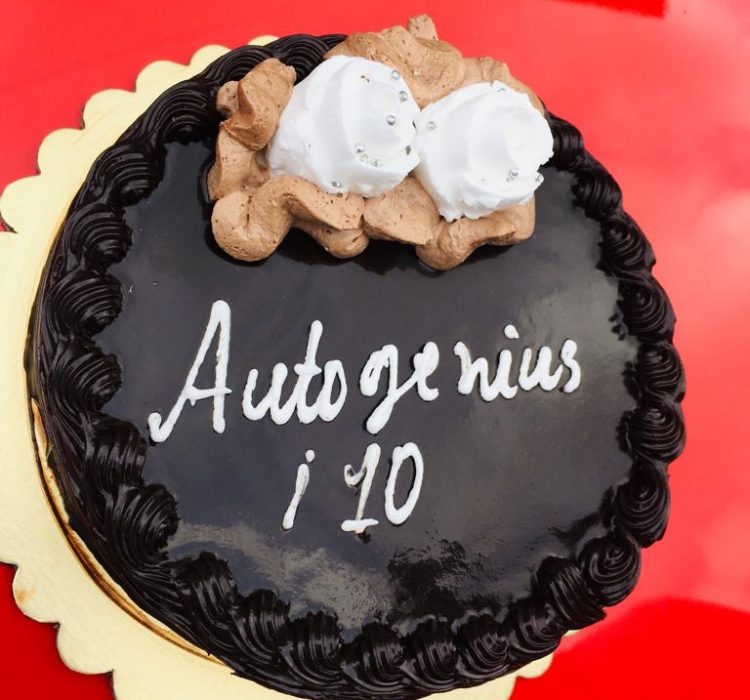 Hyundai i10 autogenius cake